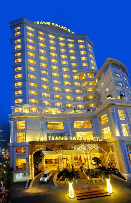 Palace 4*