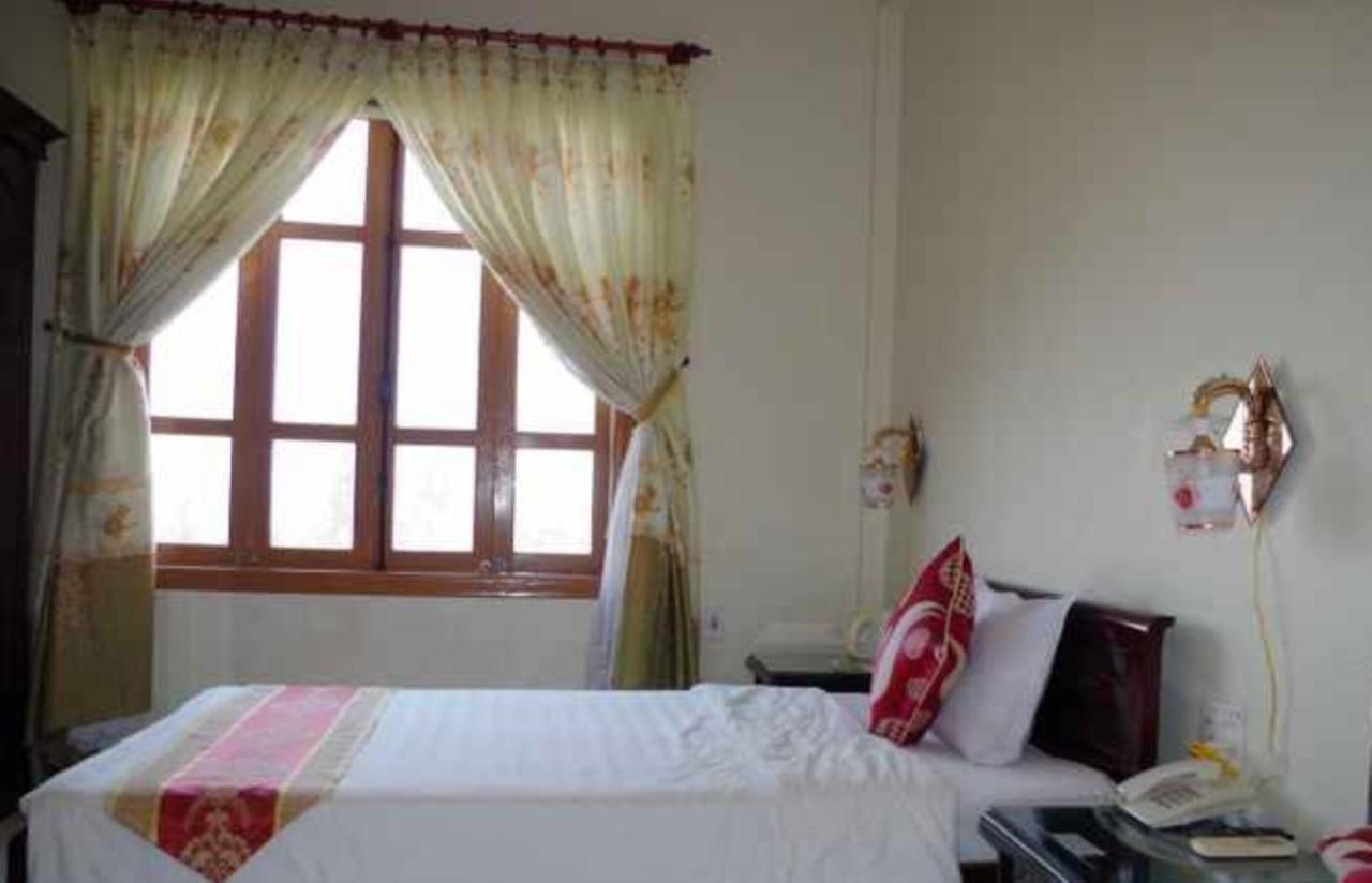 Ban Mai Hotel
