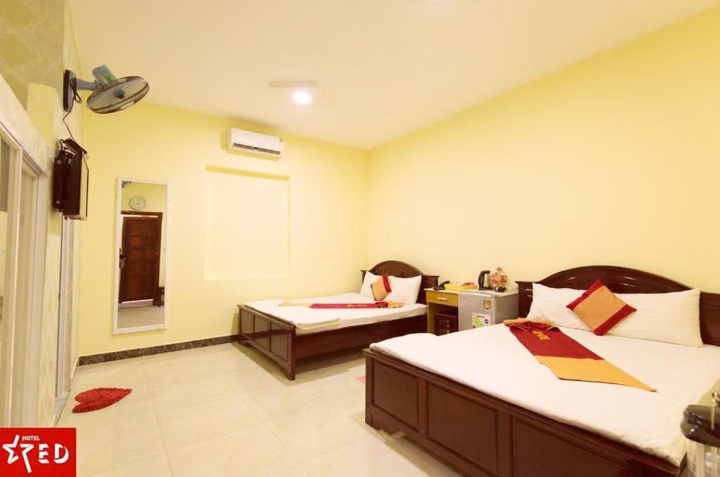 Hotel Red 2*