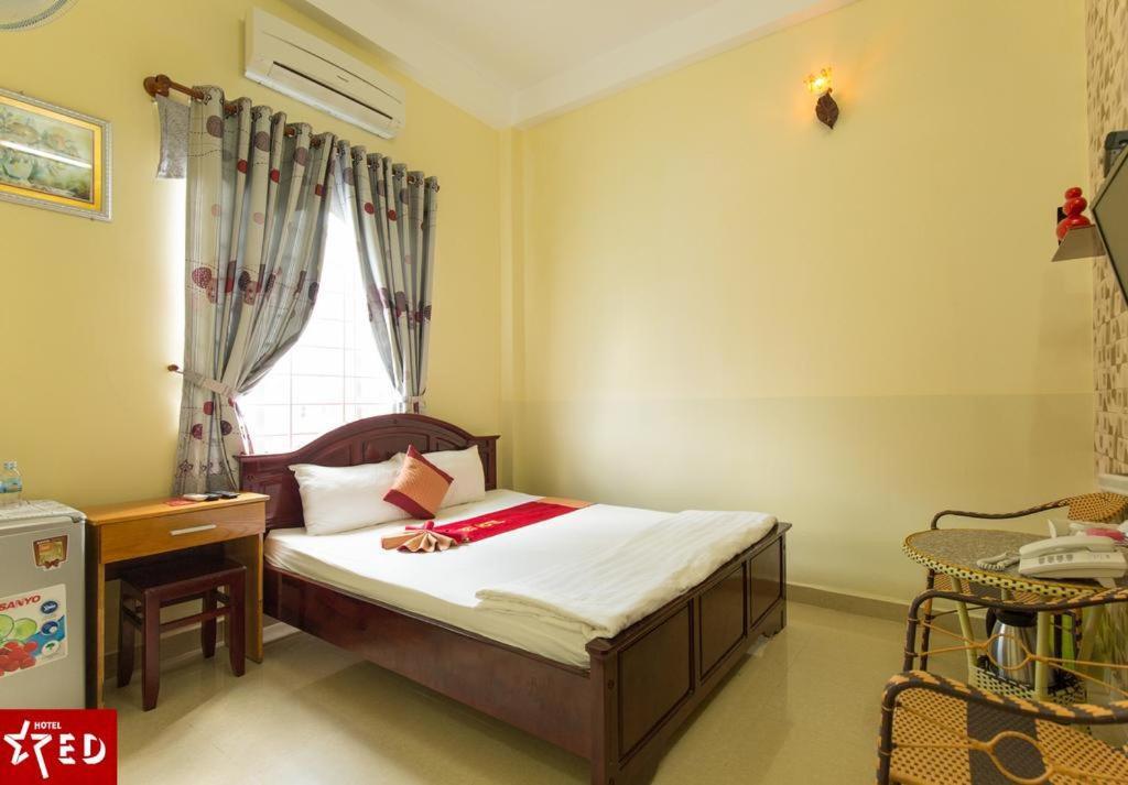 Hotel Red