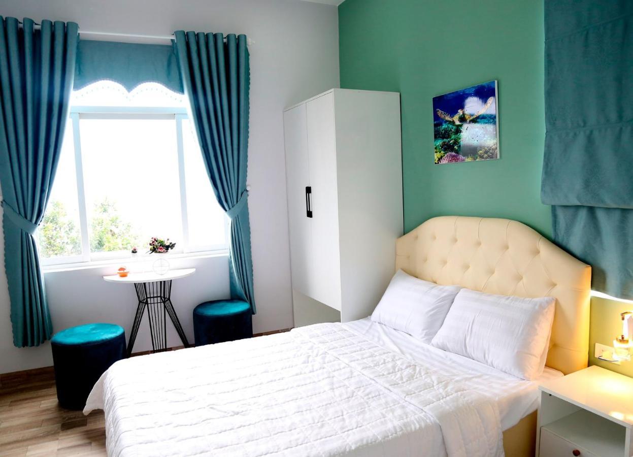 Khach San Phu Sy Hotel 2*