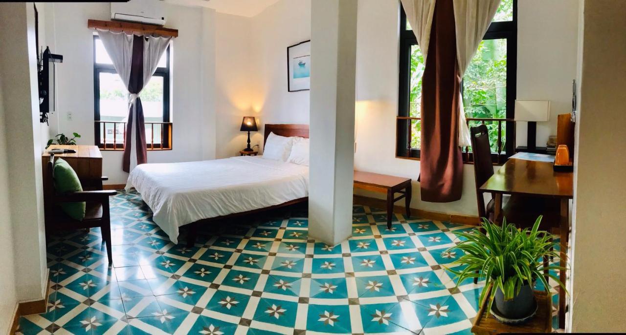 De Condor Hotel 2*