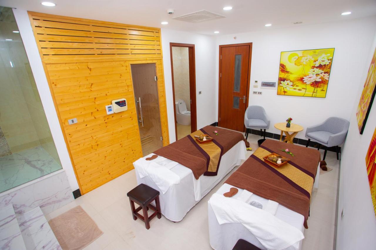 Ivory And Khu nghỉ mát 4*