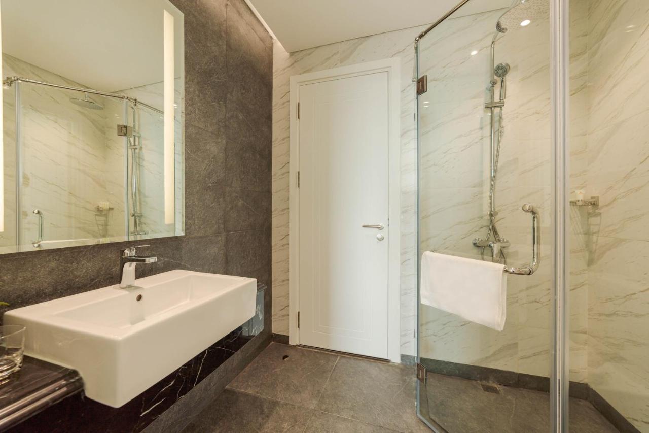 Khách sạn hẻo lánh Altara Luxury Residences