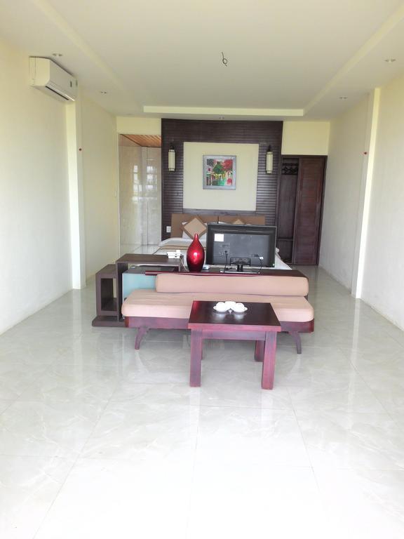 Stork Village Lang Co Resort 3*