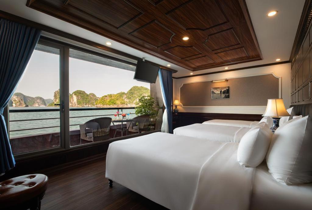 La Casta Regal Cruise Botel
