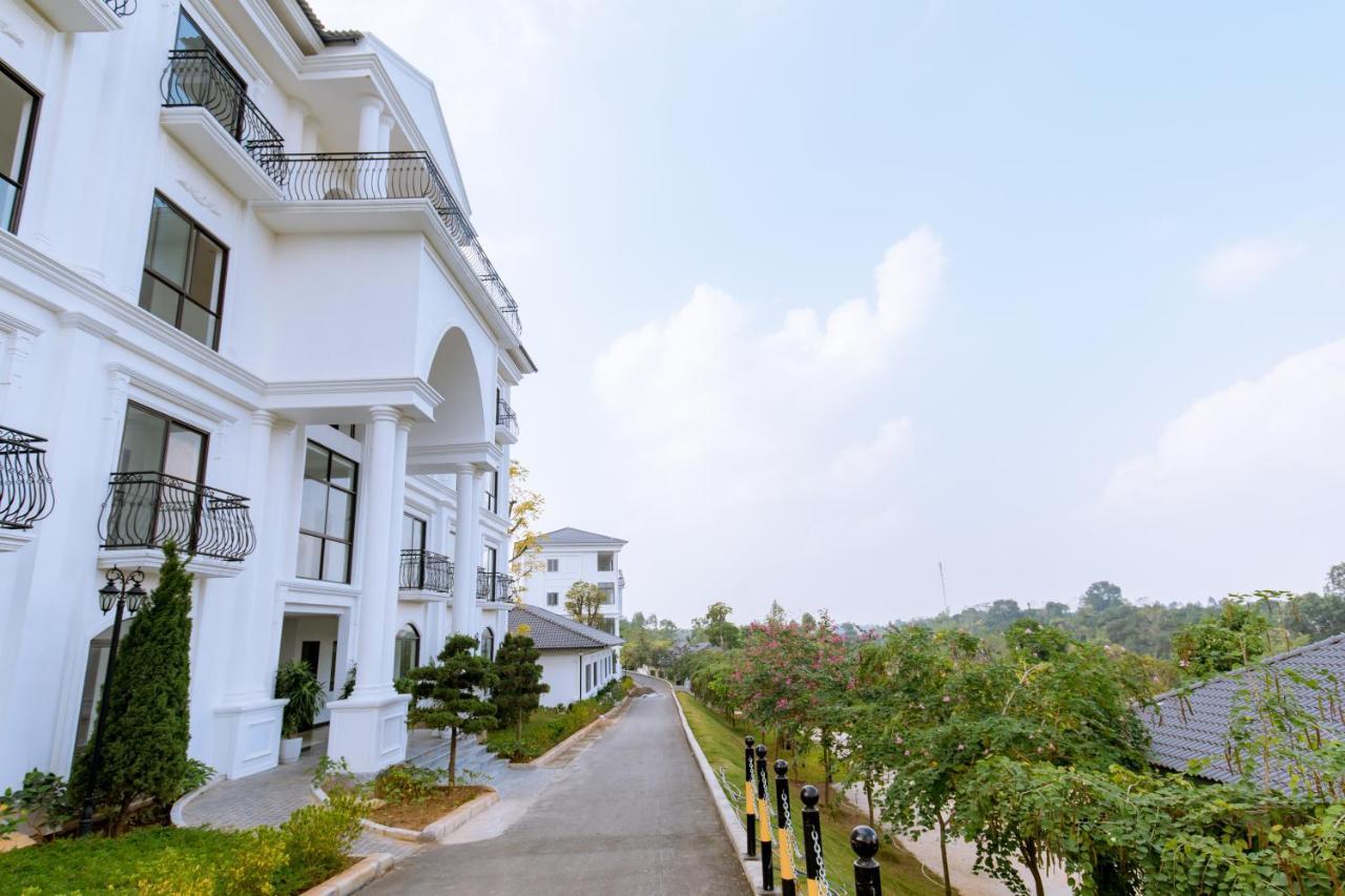 Glory Resort