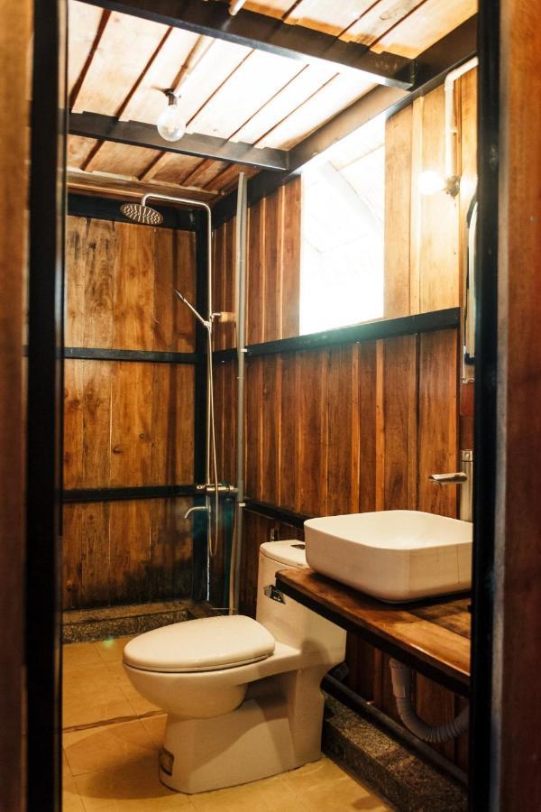 Homestay Dao Hoa Vang - Venuestay *