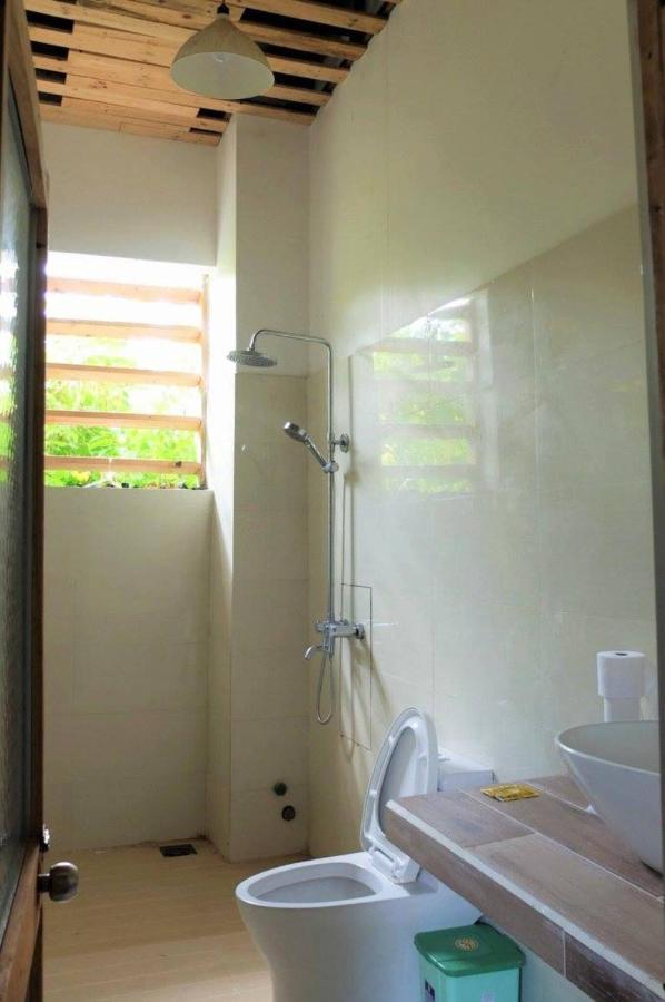 Dao Hoa Vang - Venuestay Homestay
