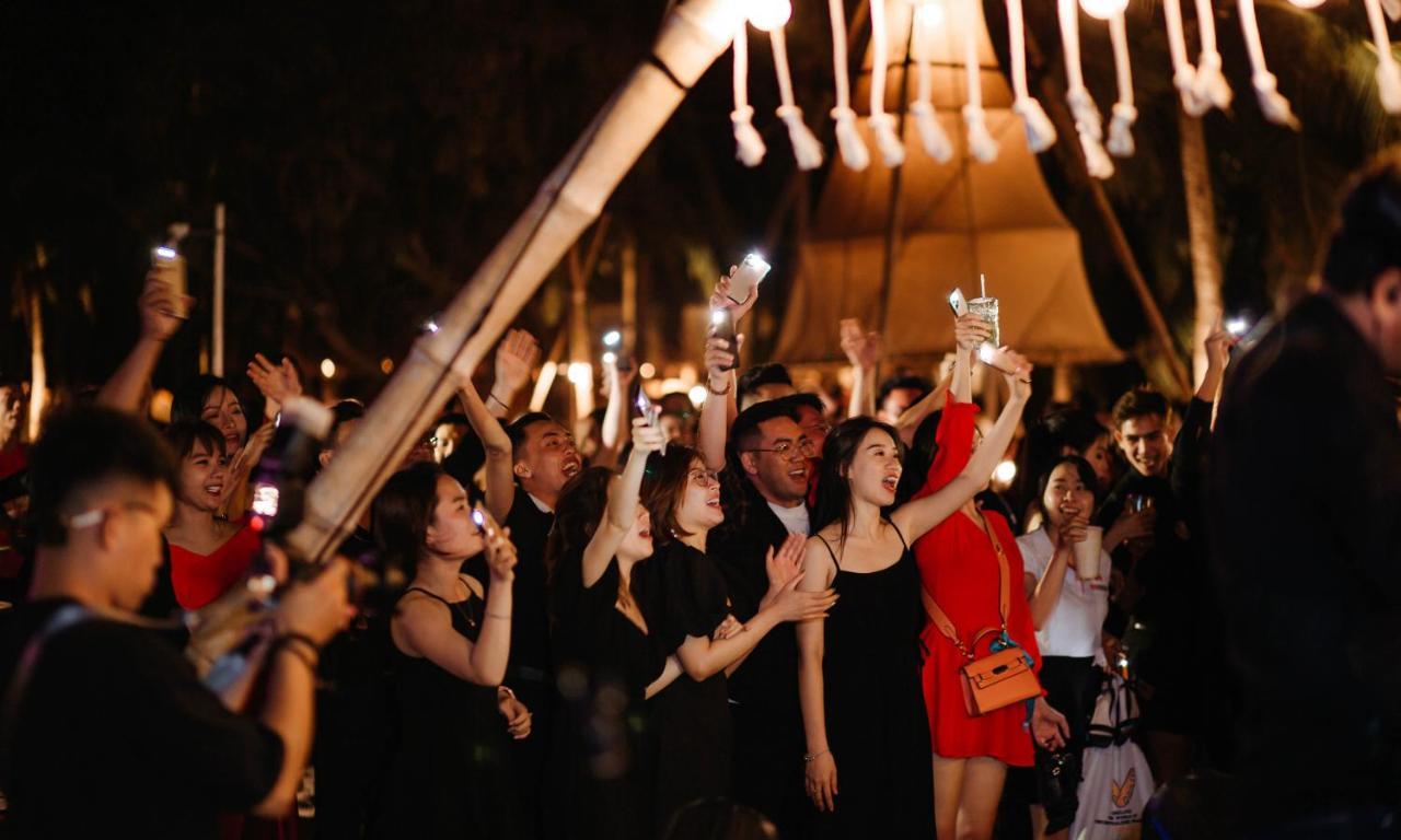 Hola - Club & Eco Glamping Resort Ke Ga