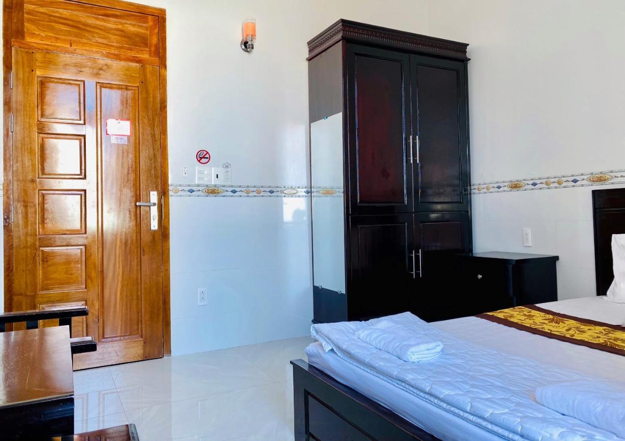 Hotel Khach San Long Dao Phu Quy Cu Lao Thu