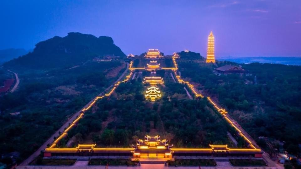 Khach San Ha Phuong 3* Ninh Binh