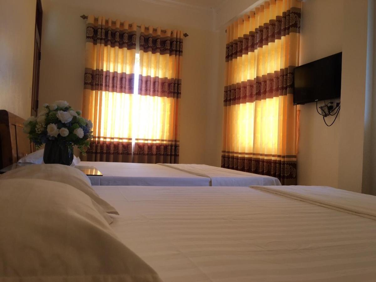 Khach San Ha Phuong Hotel