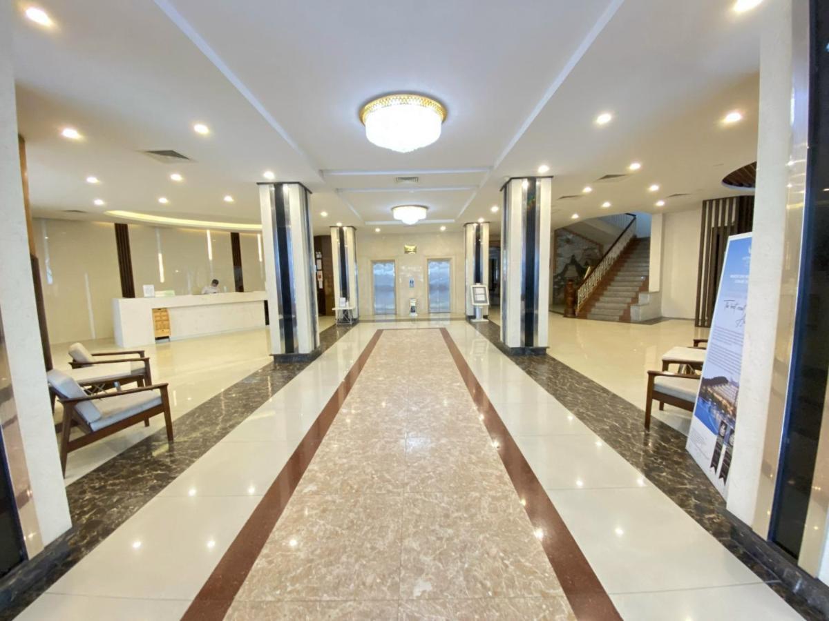 Hotel Muong Thanh Thanh Nien