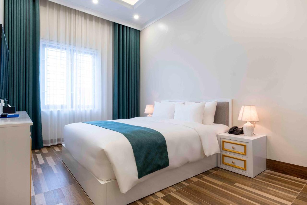 Minh Long Hotel 3*
