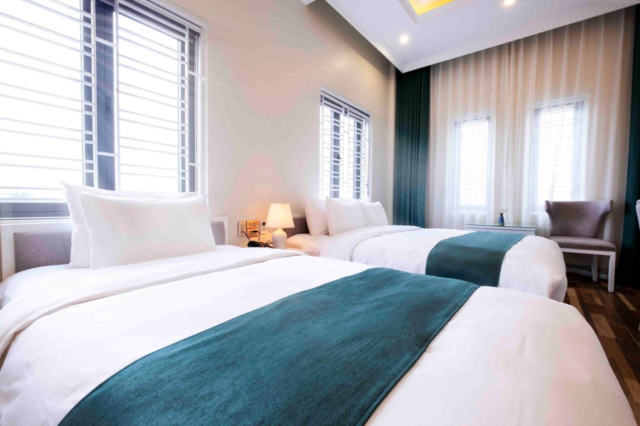 Minh Long Hotel