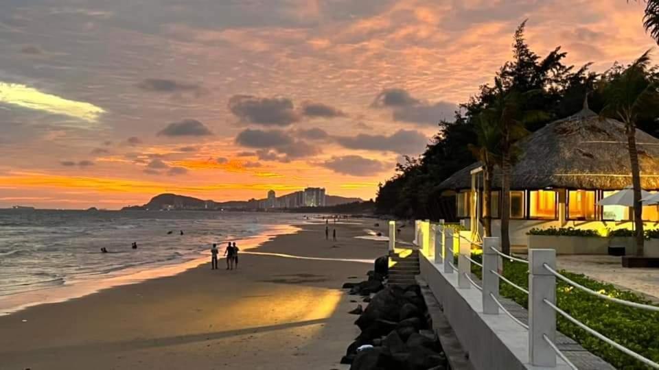 Aria Resort, Relax By Sea, Hồ Bơi Và Bãi Tắm Riêng Miễn Phí, đi Bộ 30m Ra Biển *