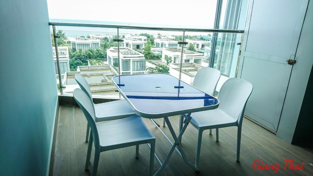 Aria Resort, Relax By Sea, Hồ Bơi Và Bãi Tắm Riêng Miễn Phí, đi Bộ 30m Ra Biển Vũng Tàu