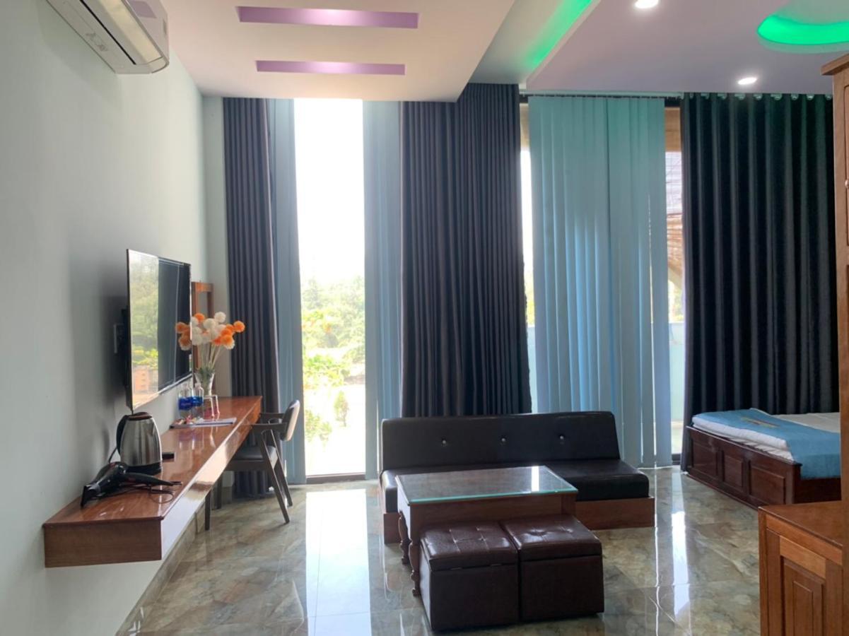 Hotel Khach San Nghinh Phong *