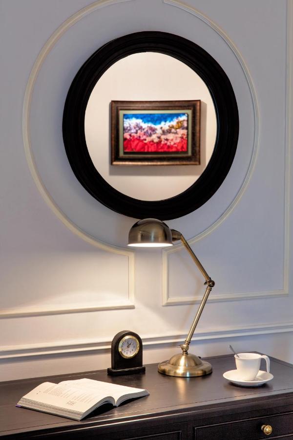 Aira Boutique & Hotel Hanoi