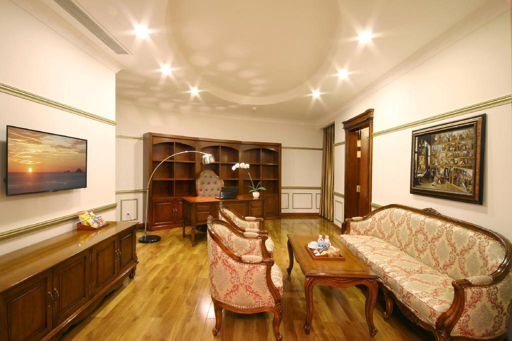 Palace Khách sạn Nha Trang