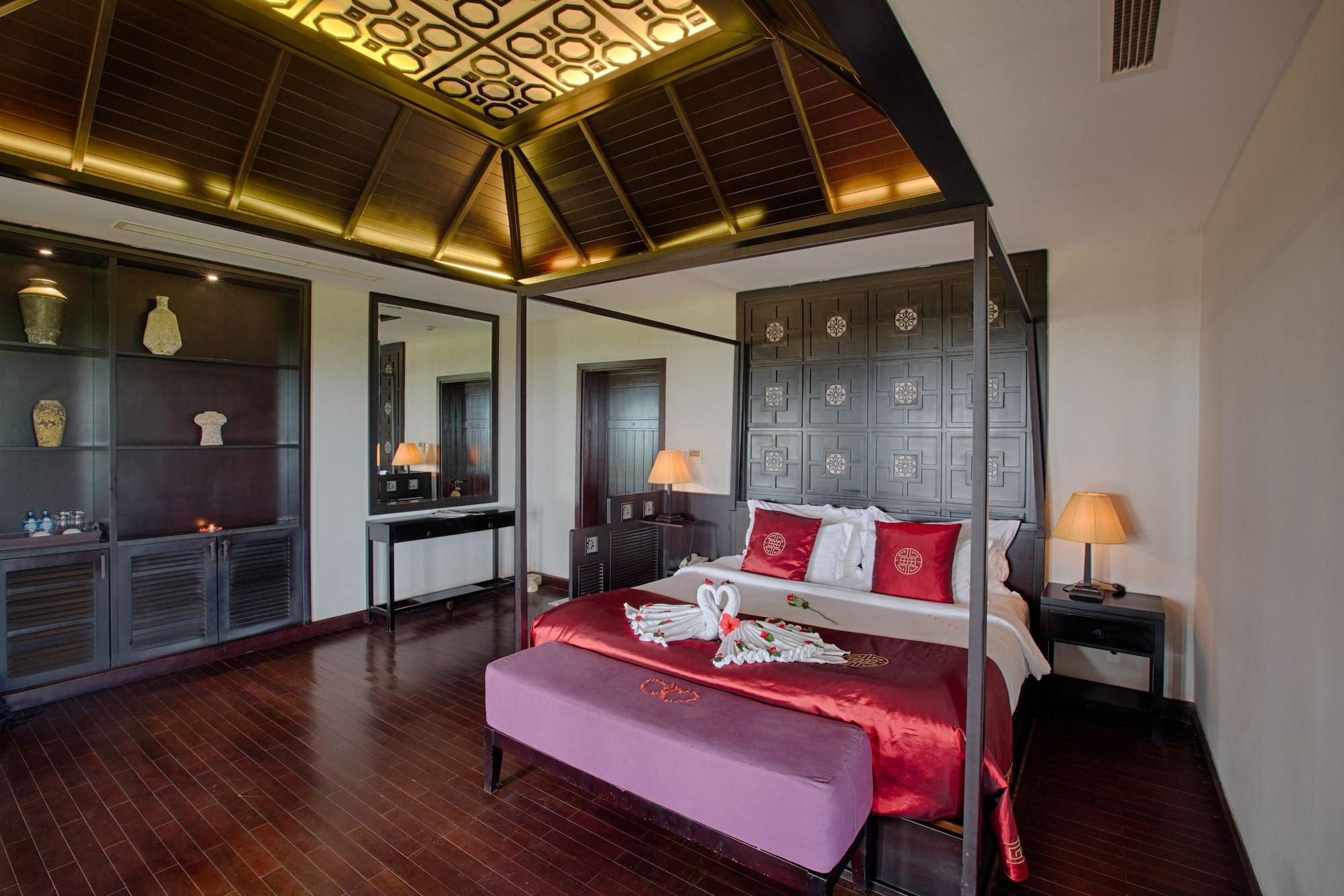 Lapochine Resort Hue