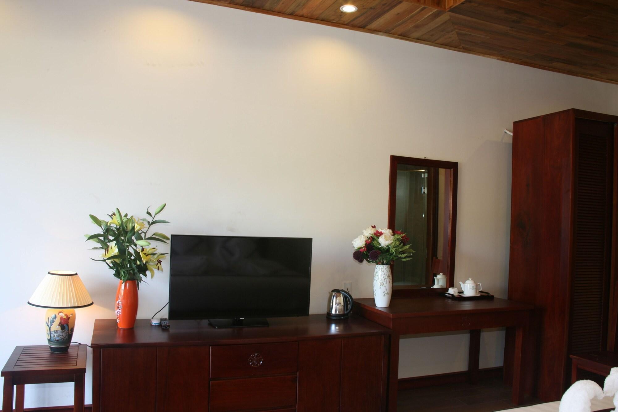 Tropicana Resort 3*