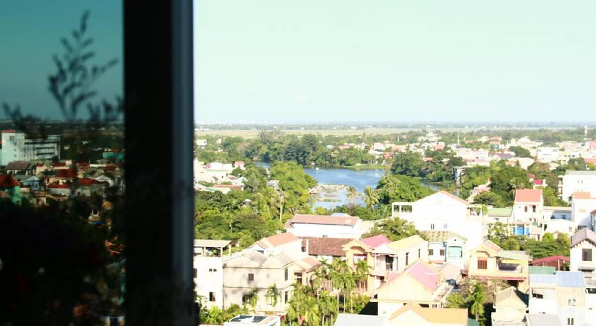 Gold Hotel Hue