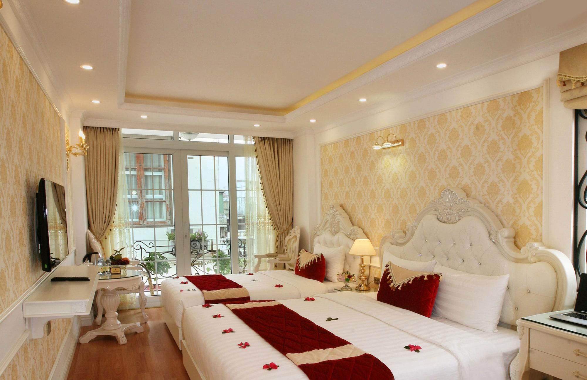 Royal Hotel