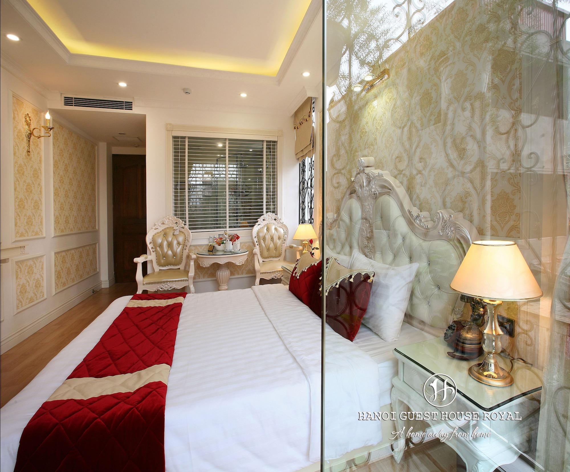 Royal Hotel 3*