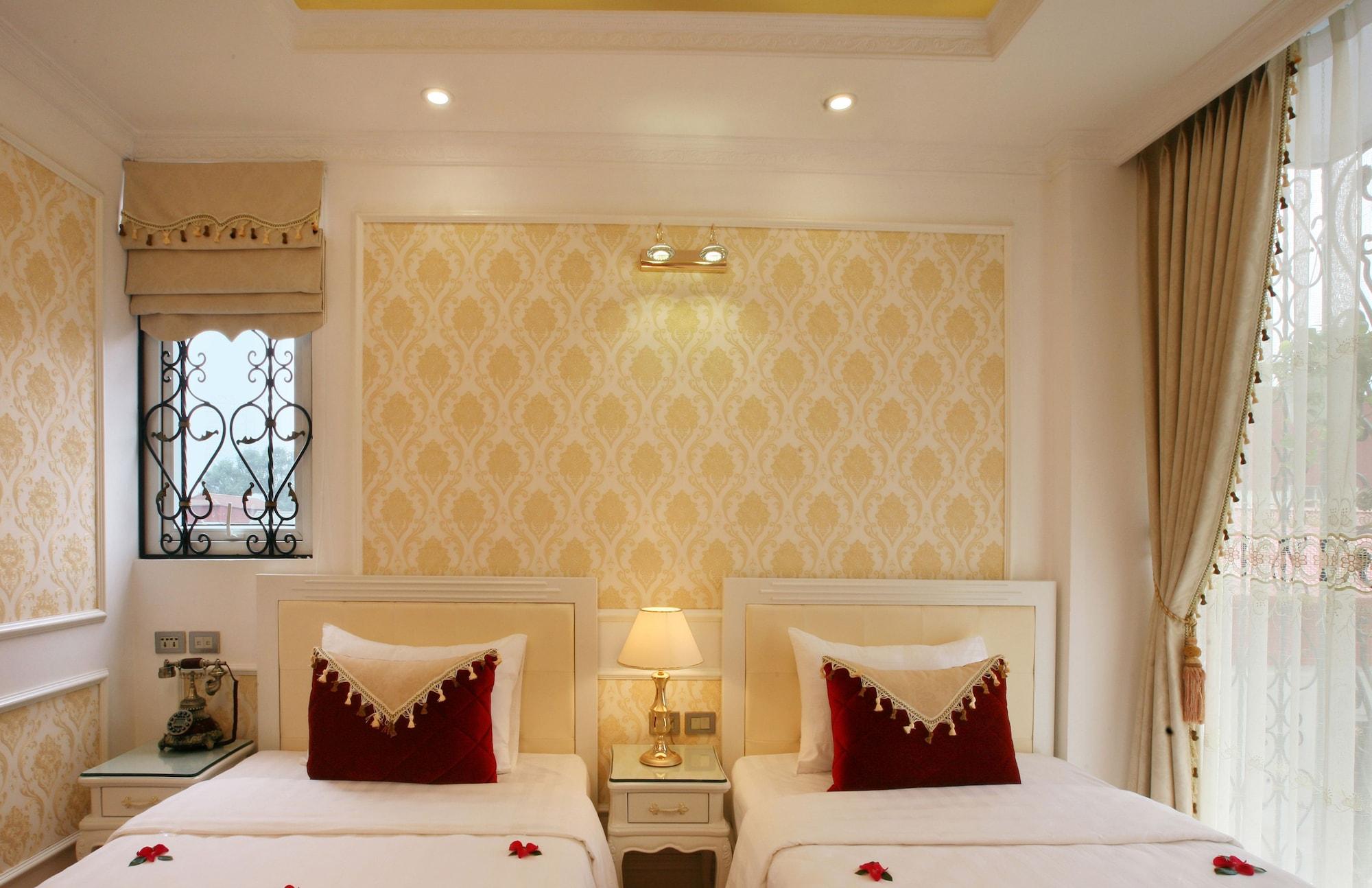 Royal 3*