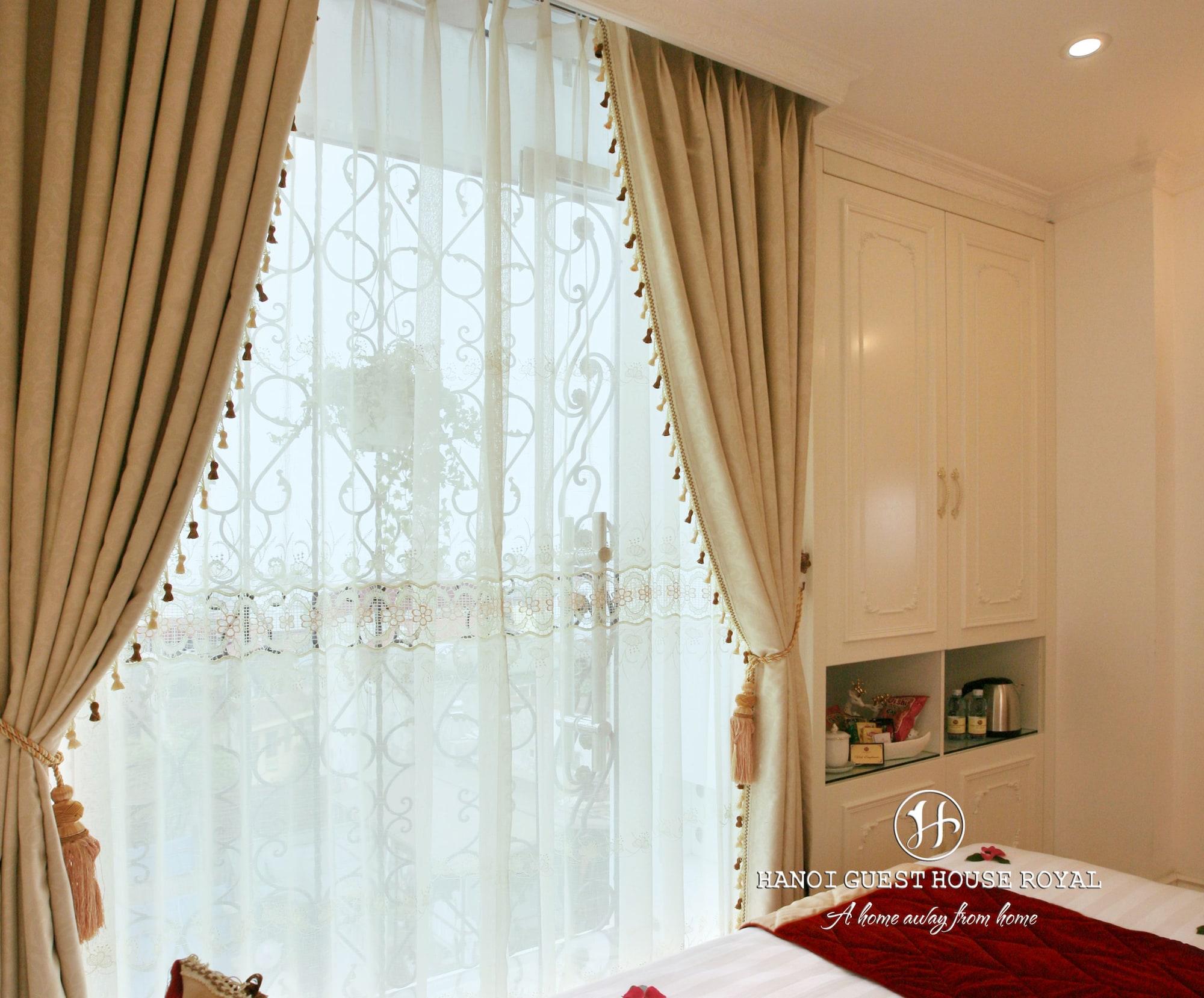 Royal Hotel 3*