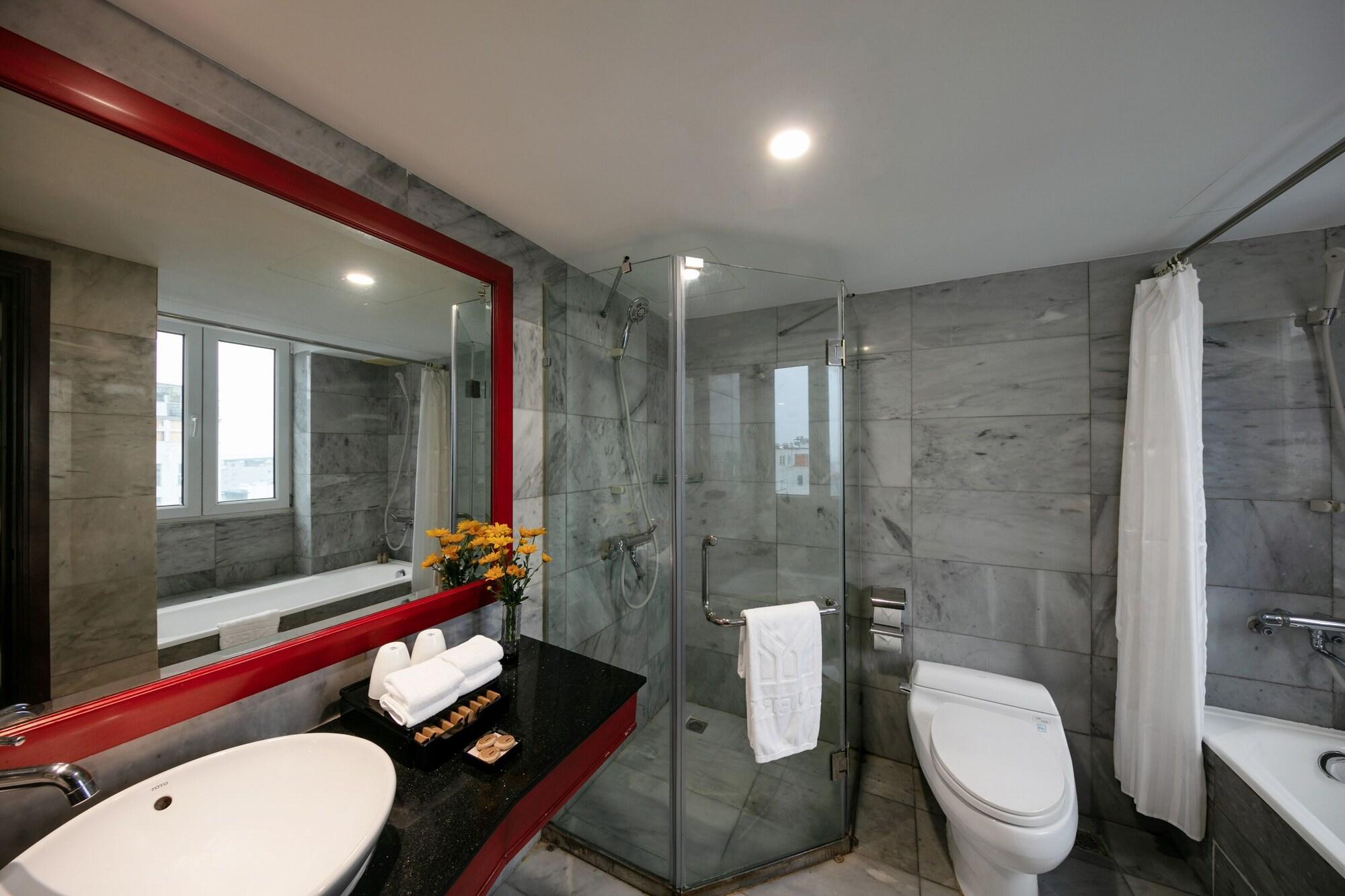 Church Boutique Hang Trong Hotel 4*