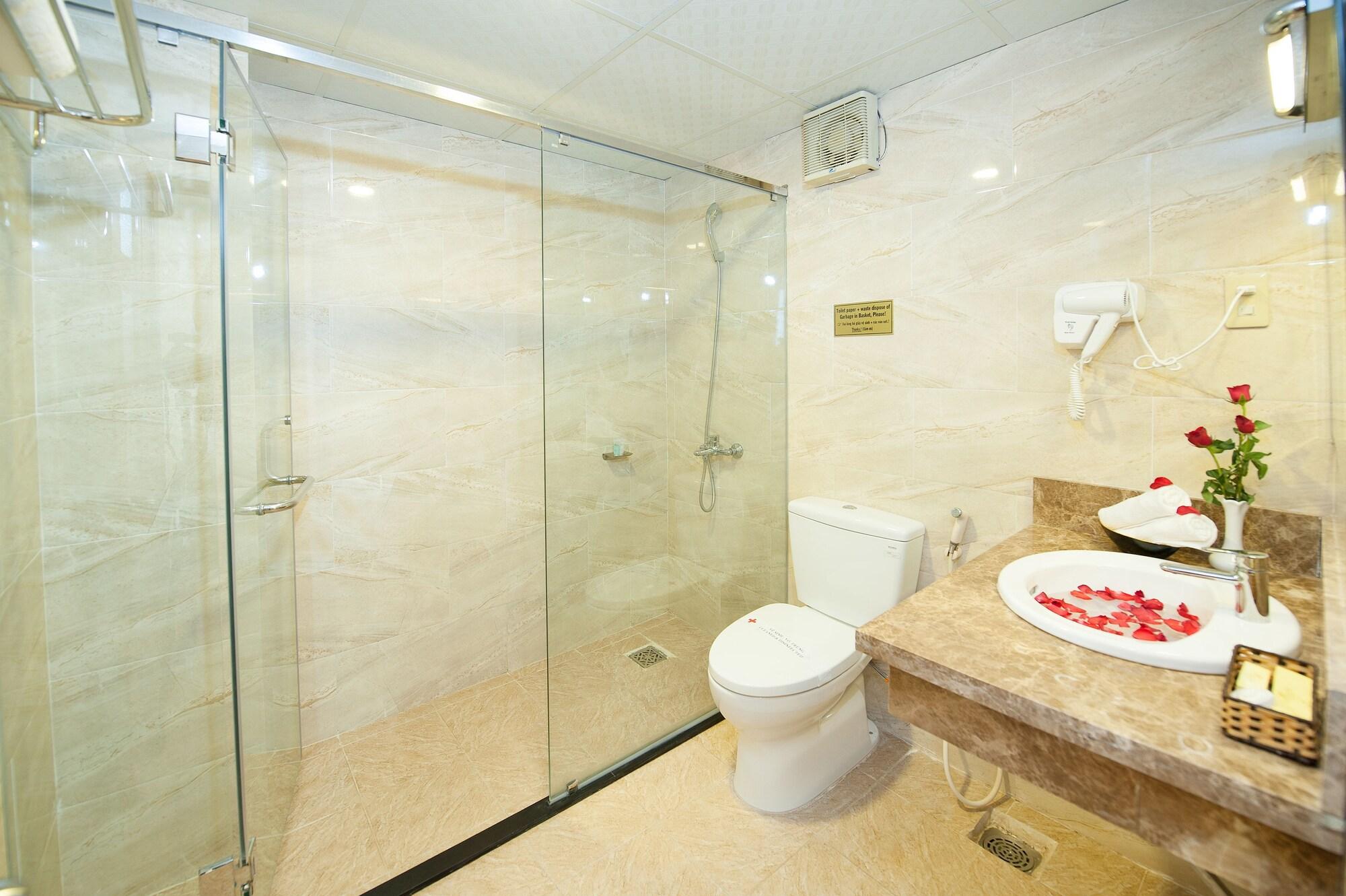 Palm Hotel