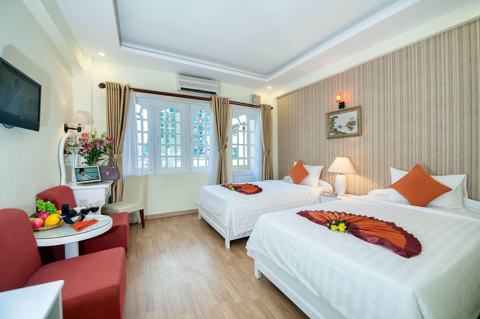 Palm Hotel Nha Trang