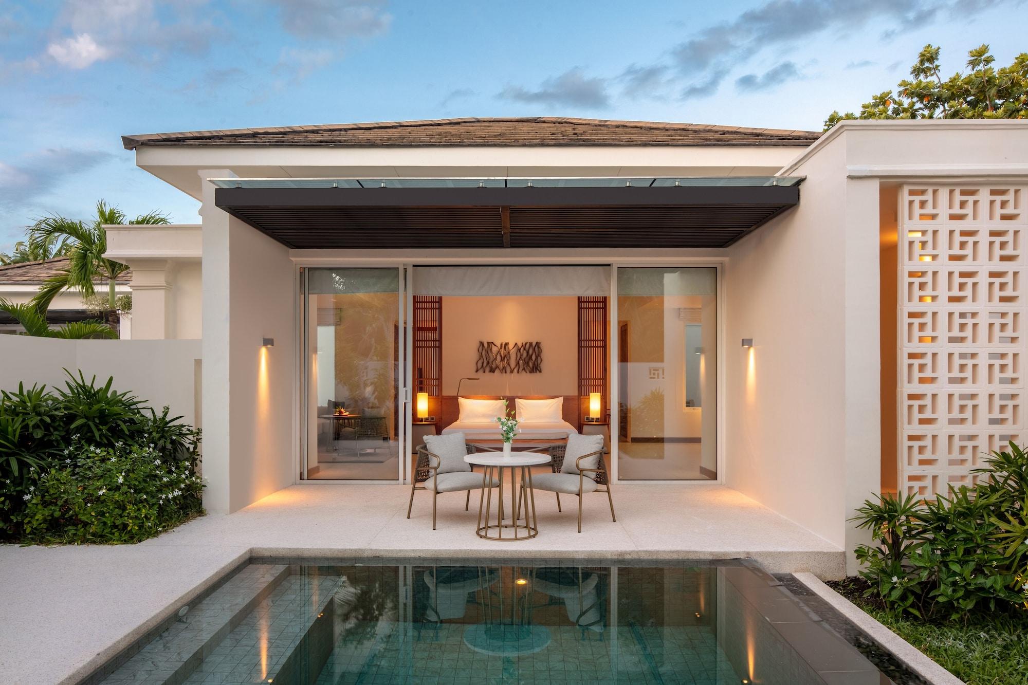 Azerai Bay Resort