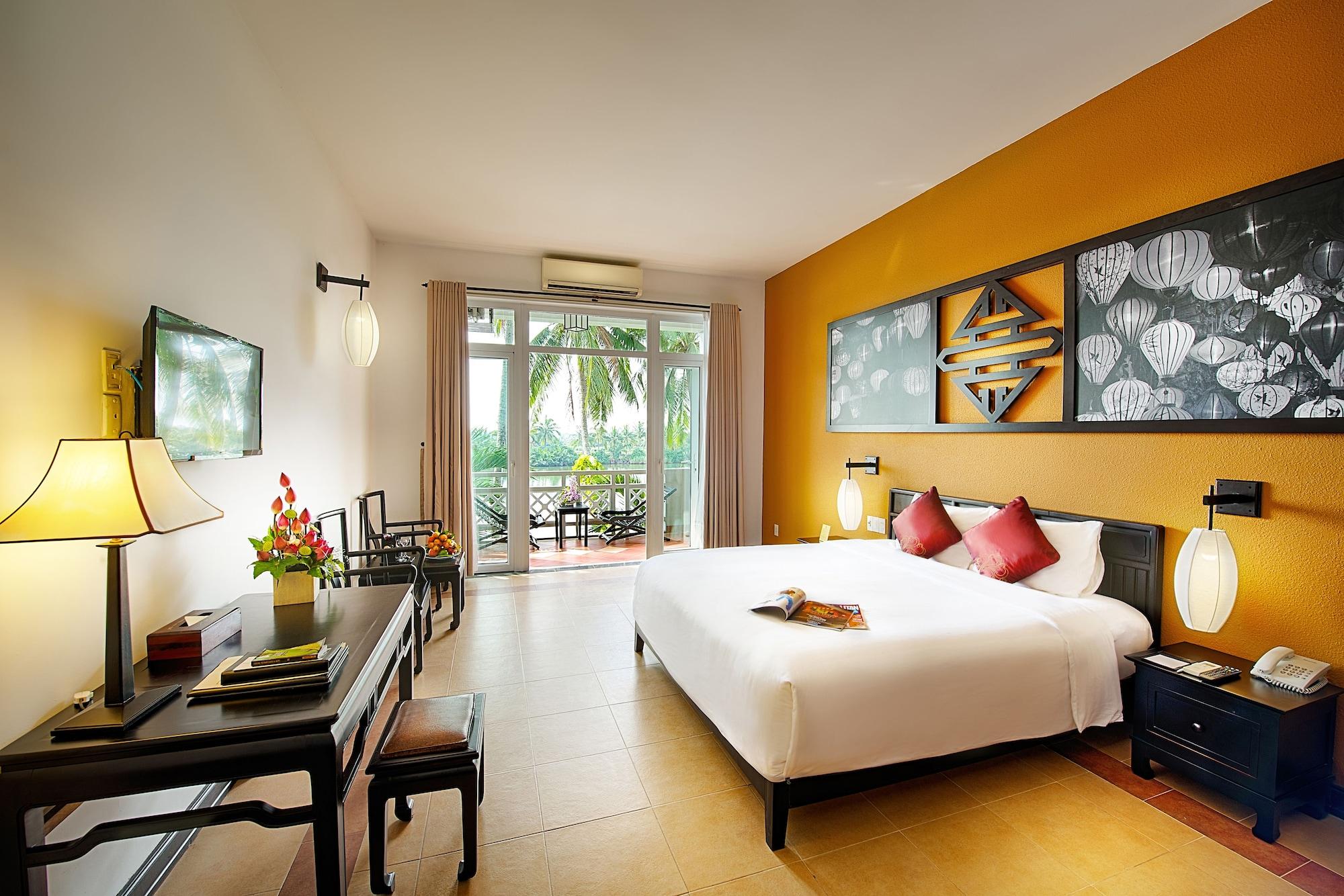 Hội An Beach Resort 4* Hội An