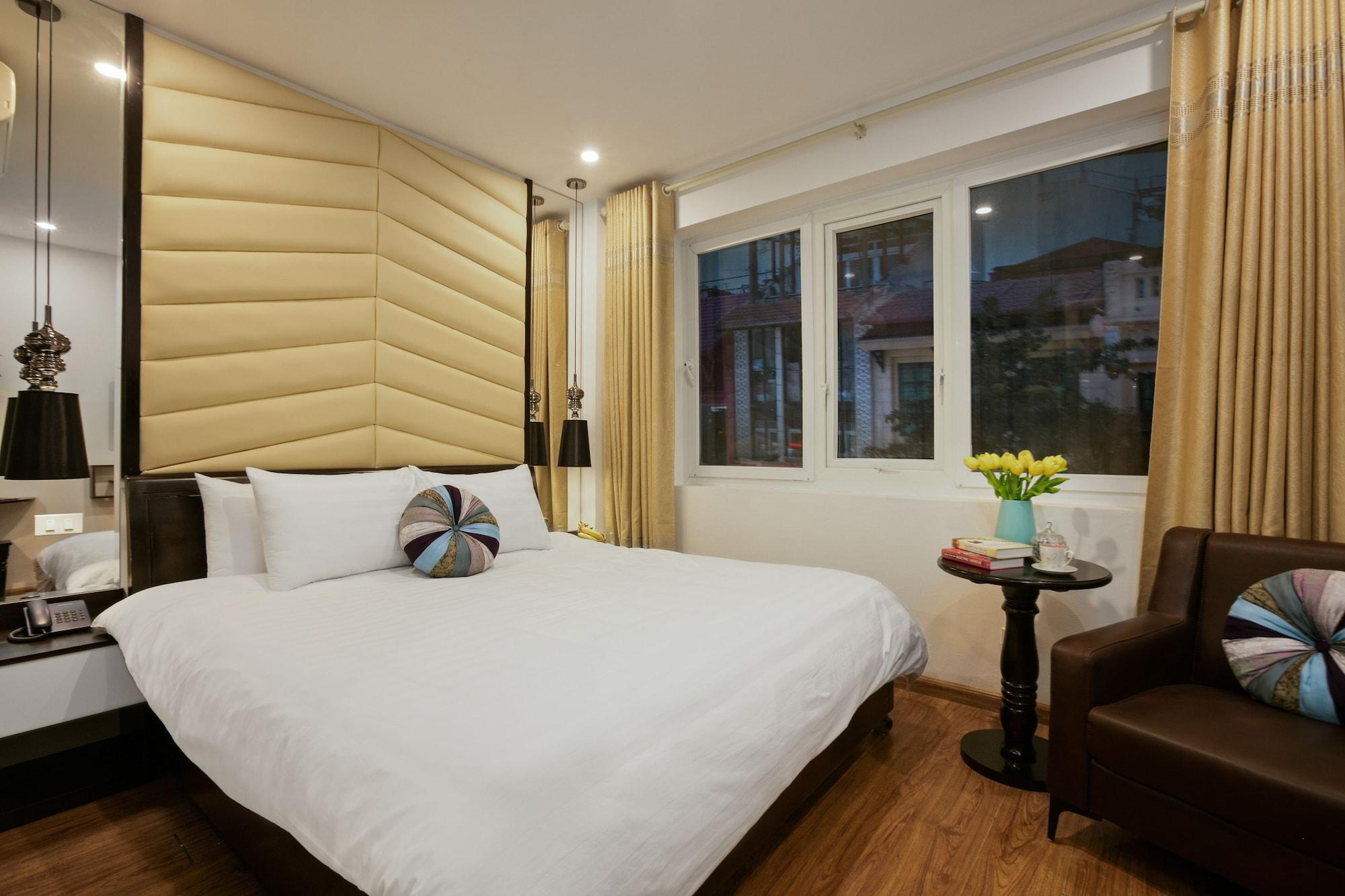 Splendid Star Grand And