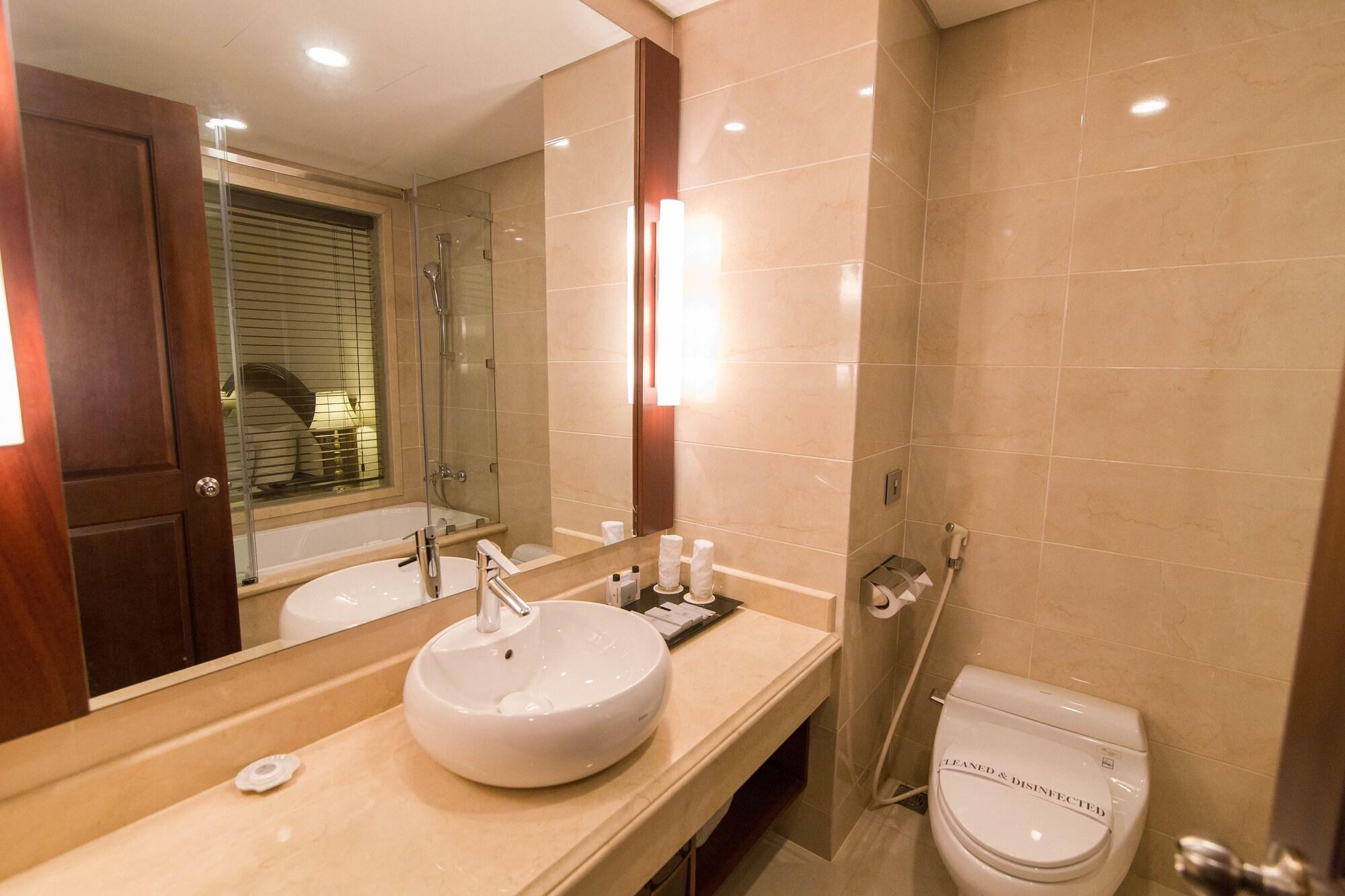 Hotel Sai Gon Ha Long