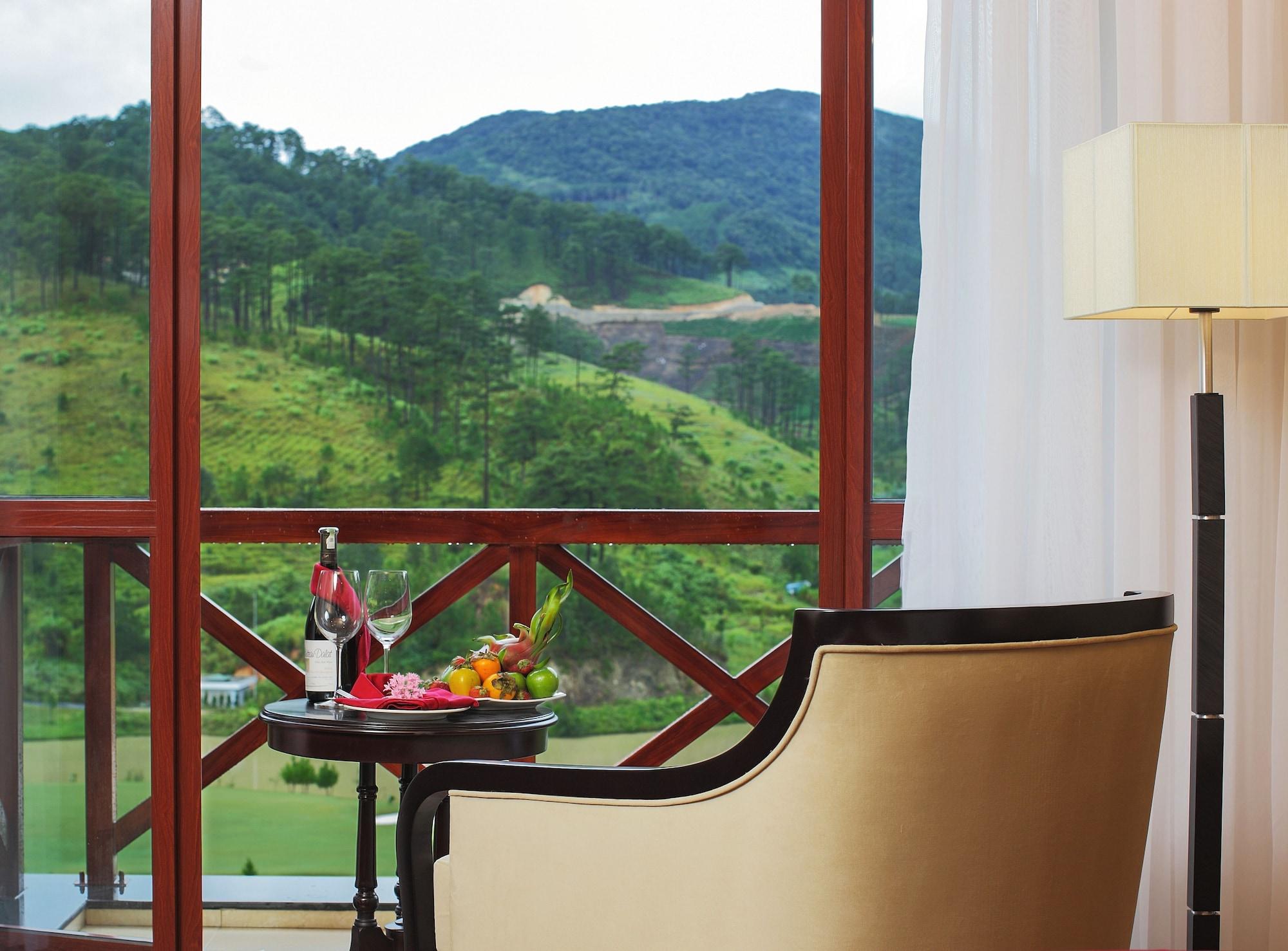 Swiss-belresort Tuyen Lam Resort