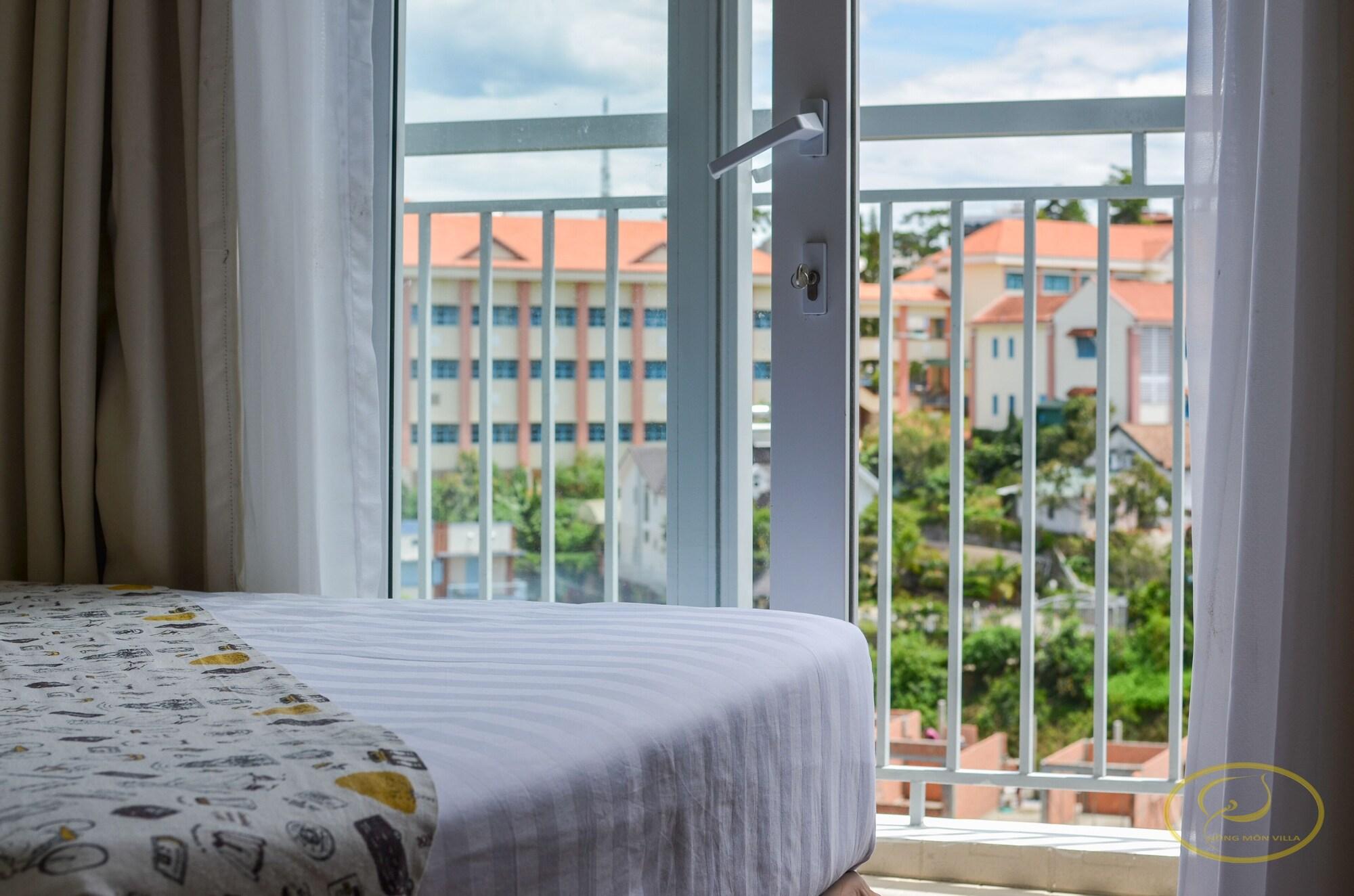 Hong Mon Hotel 3*