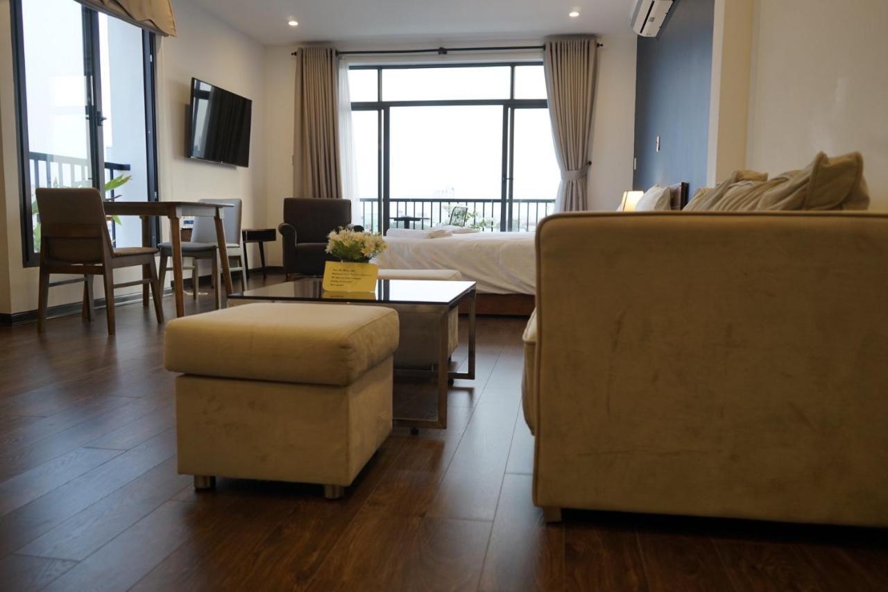 Hotel Oasis &