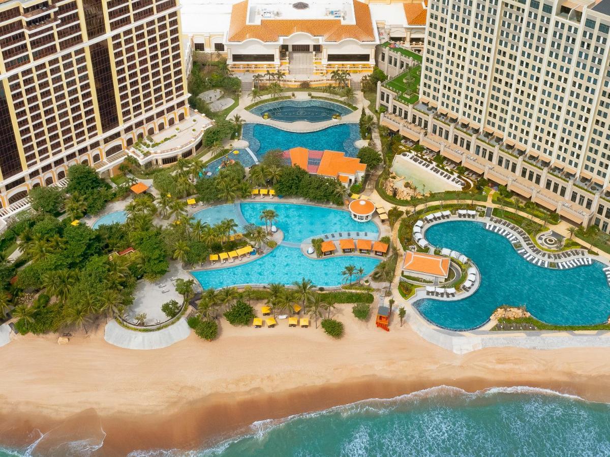 Resort By Ihg