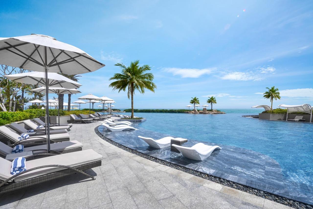 By Ihg Resort