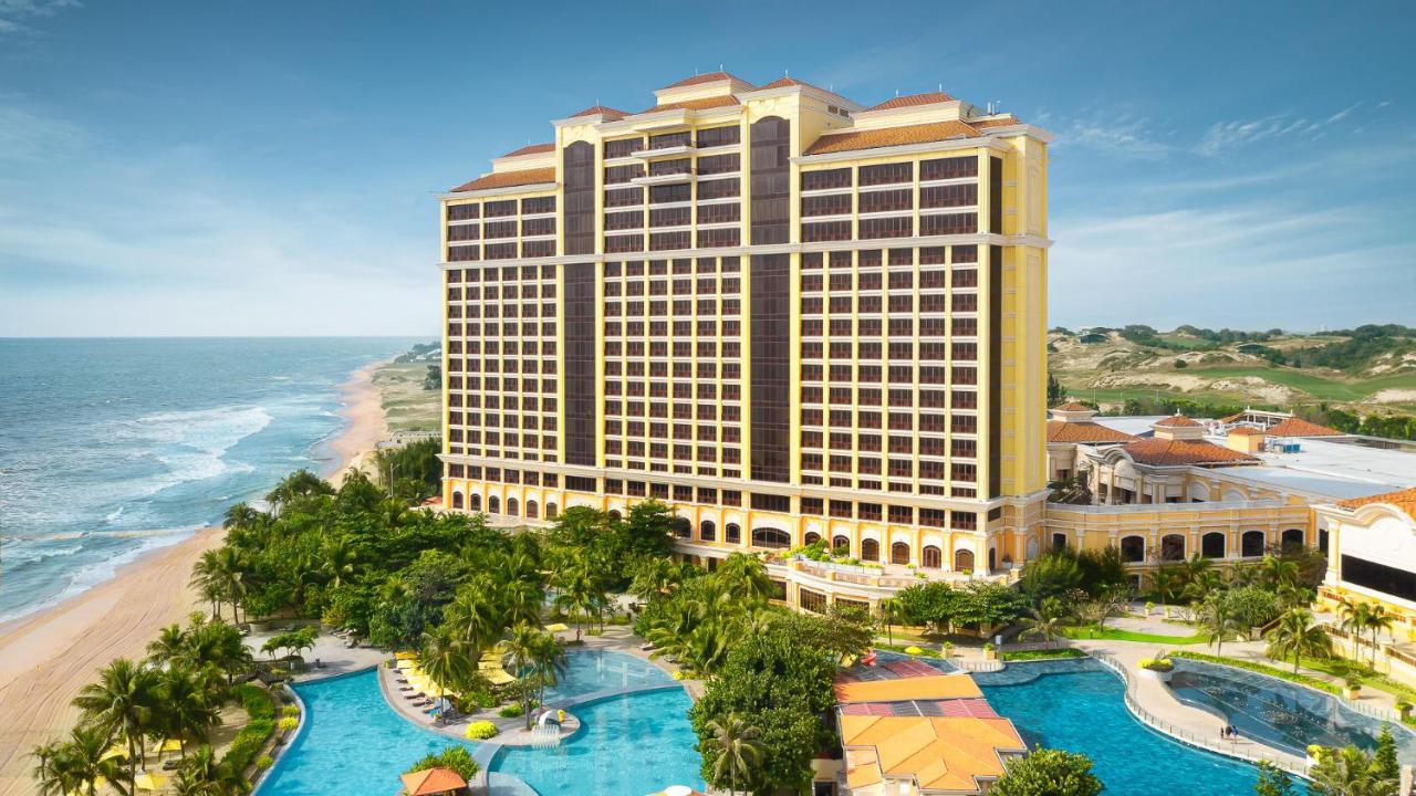 Intercontinental Grand