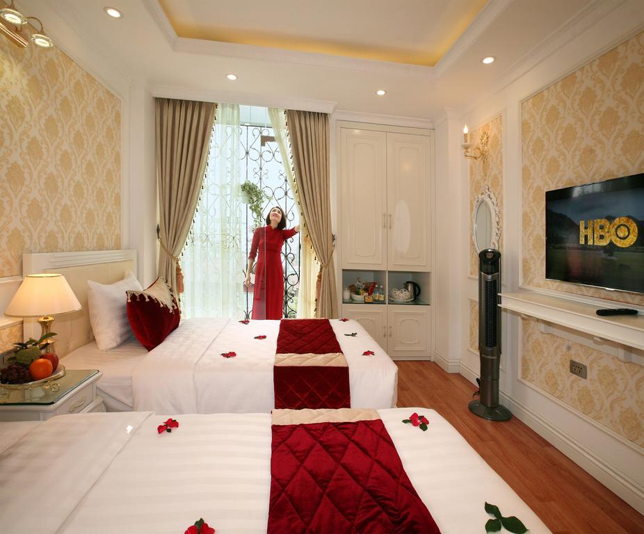 Royal 3*