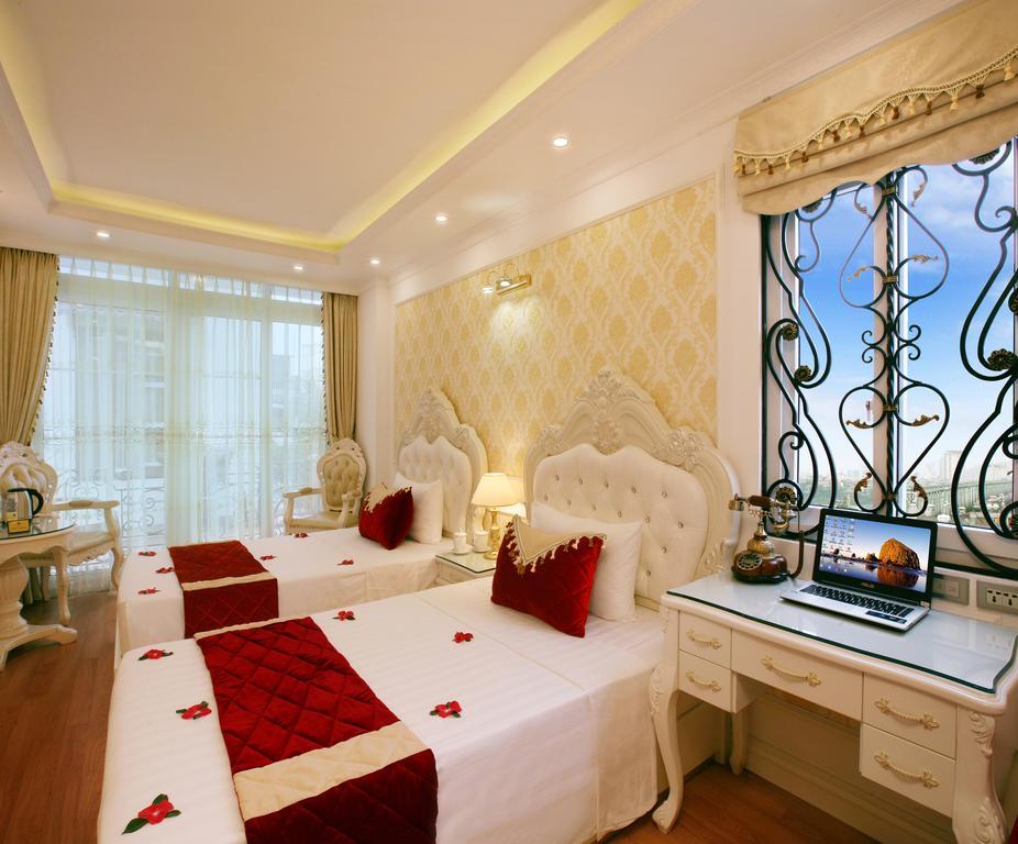 Royal Hotel 3*