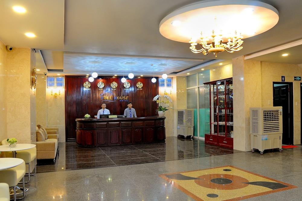 Hotel Full House 3*