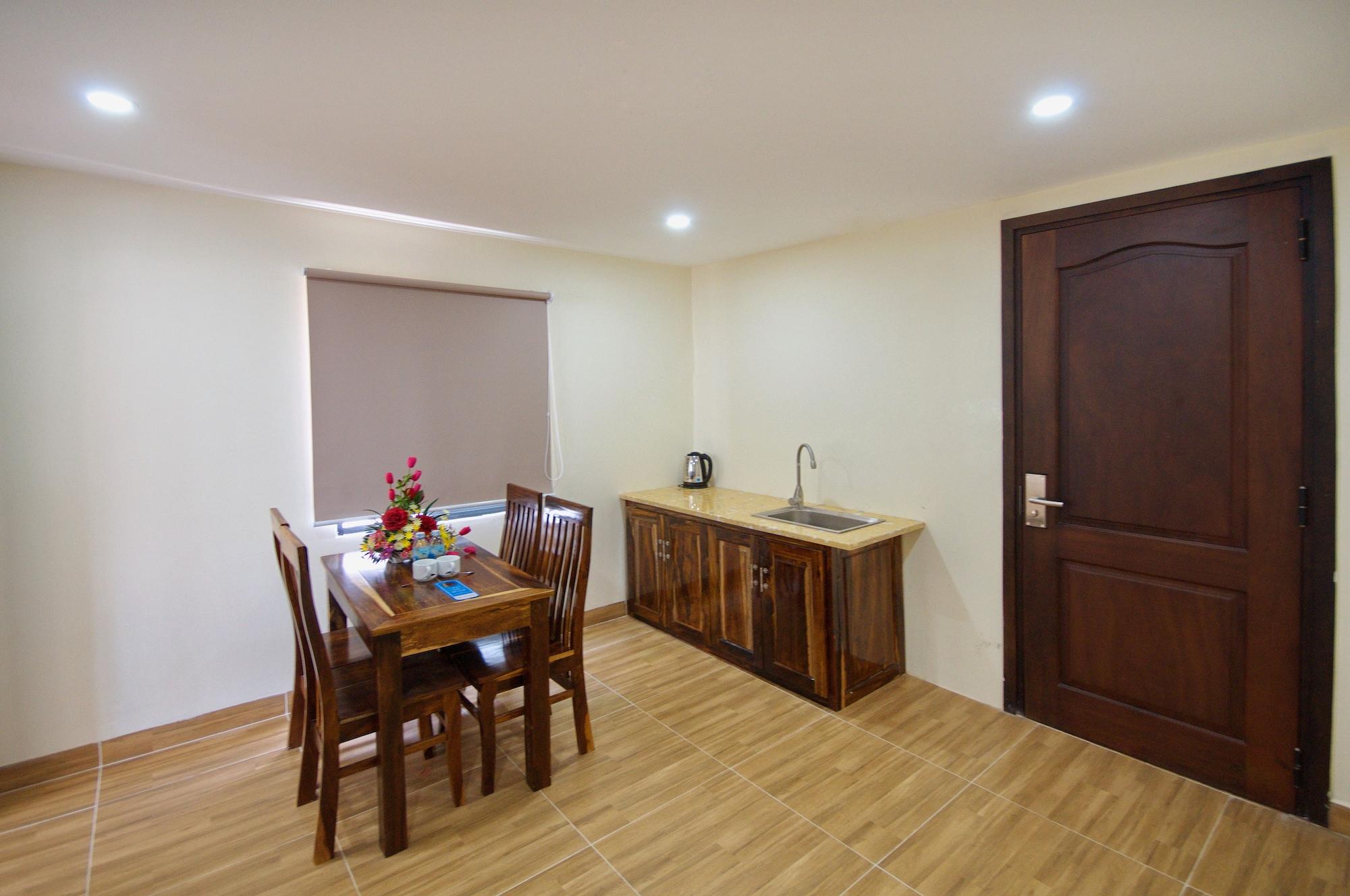 Hotel Harvey & Nha Trang