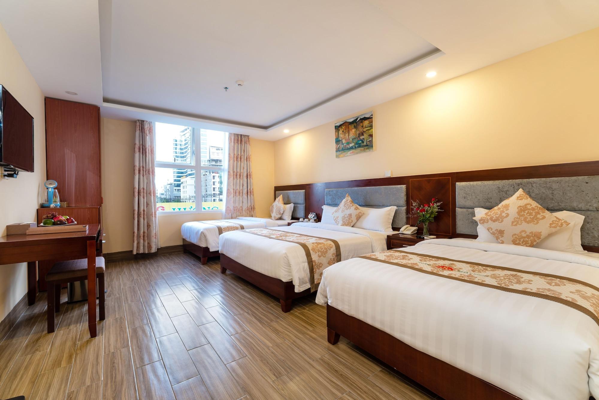Nhat Minh And Hotel Da Nang